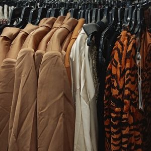 Pop Up show Live listing